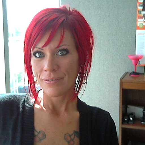 Ashley Mortensen Photo 10