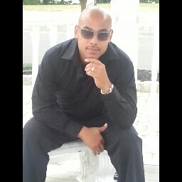 Edwin Gonzalez Photo 12