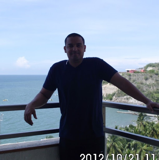 Carlos Toscano Photo 13