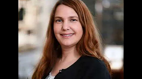 Sara Nowakowski Photo 15