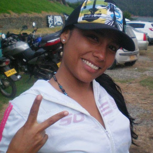 Marcela Chavez Photo 16