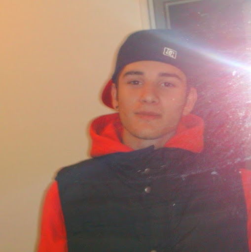 Damian Rivas Photo 15