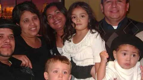Mabel Fuentes Photo 27