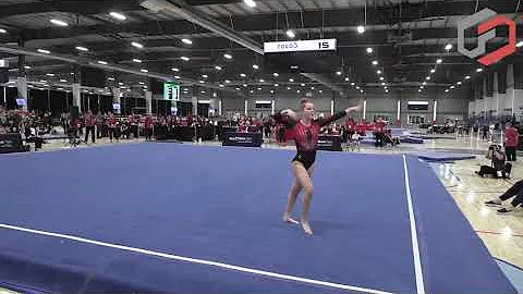 Olivia Lang Photo 25