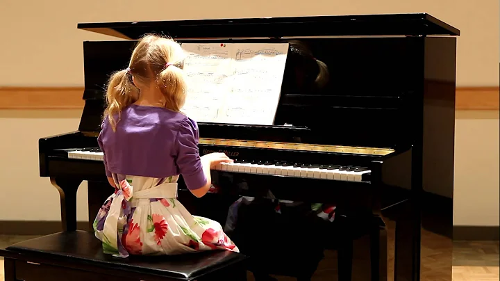 Clara Fischer Photo 17