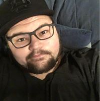 Kyle Wolfe Photo 7