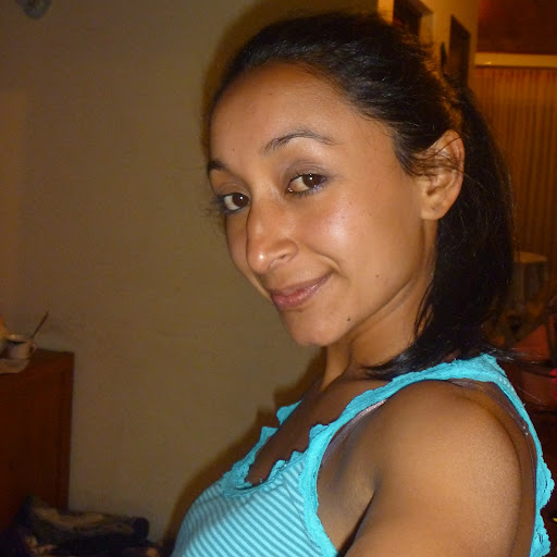 Jennifer Palacios Photo 9