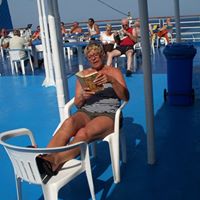 Julie Cashmore Photo 1