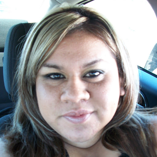 Jeannette Hernandez Photo 17