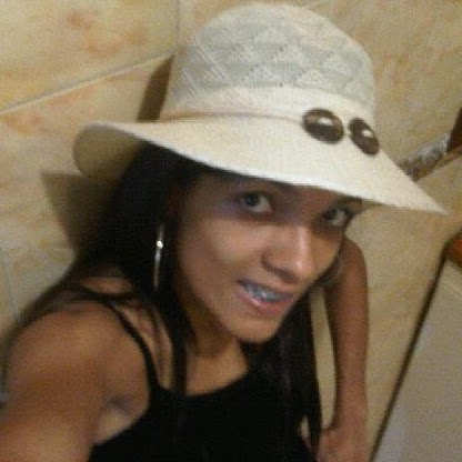 Ruth Paredes Photo 10