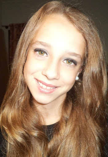 Alice Schmitz Photo 11