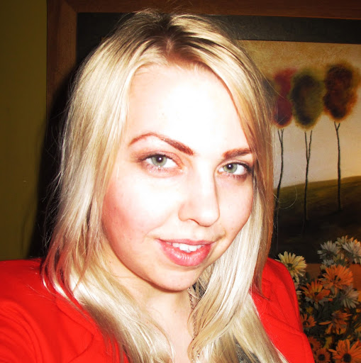 Christina Christiansen Photo 9