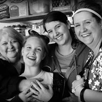 Susie Mills Photo 6