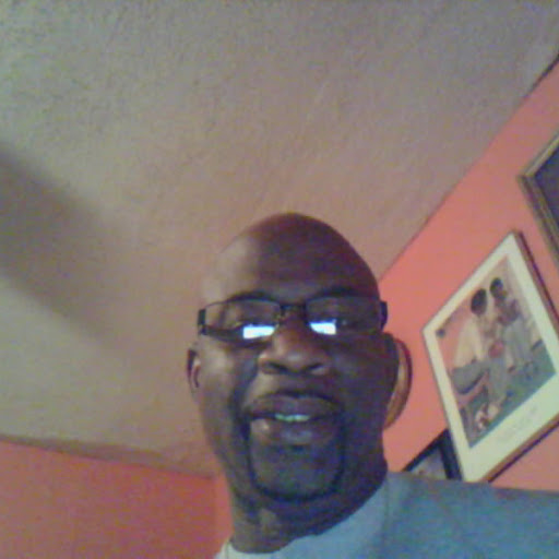 Michael Hoy Photo 9