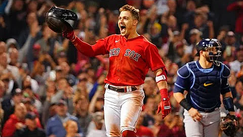 Enrique Hernandez Photo 49