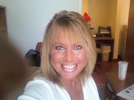 Julie Overton Photo 12