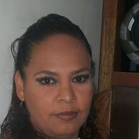 Elizabeth Peraza Photo 8