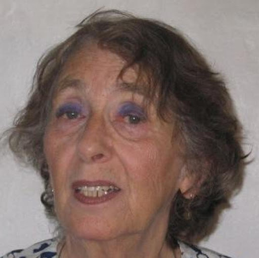 Gillian Phillips Photo 14