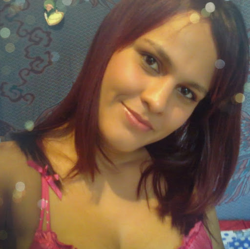 Monica Barrantes Photo 3