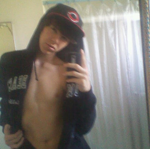 Caleb Gray Photo 10