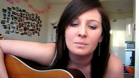 Caitlin Burgess Photo 27