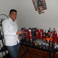 Victor Carbajal Photo 4