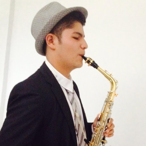 Luis Facio Photo 15