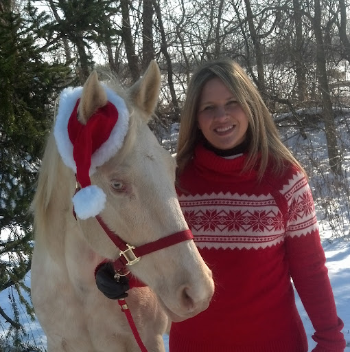 Julie Dyer Photo 17