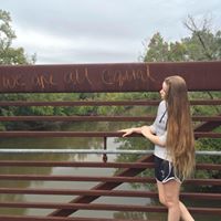Amanda Mccloskey Photo 1