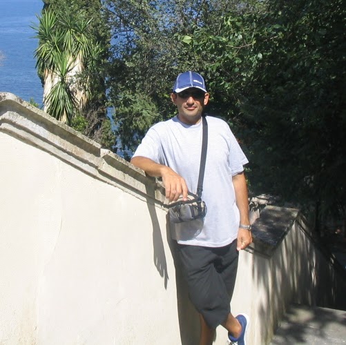 George Roussos Photo 15