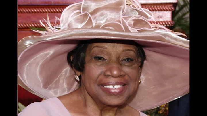 Bernice Kelly Photo 23