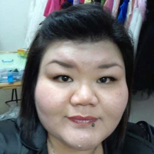 Valerie Tang Photo 13