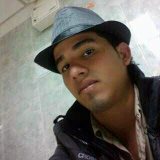 Leonel Rosales Photo 10