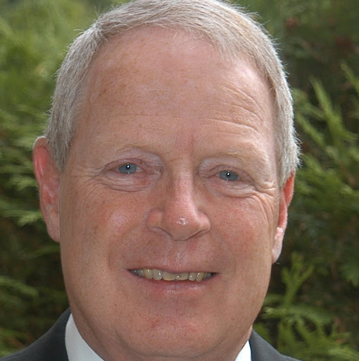 Bernard Collins Photo 9