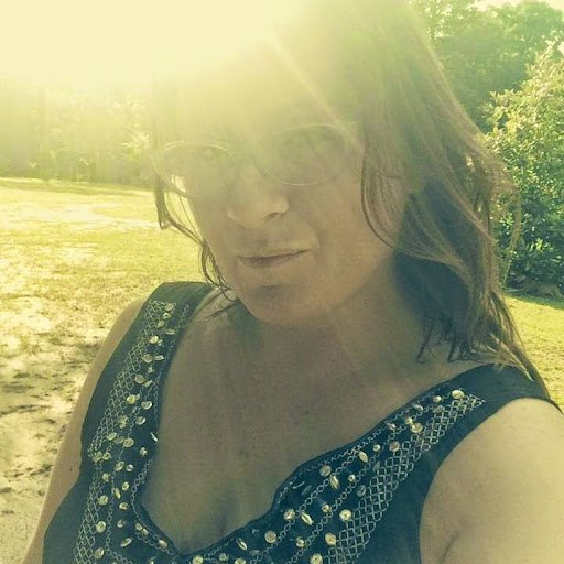 Crystal Henson Photo 9