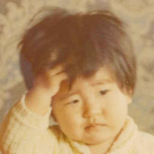 Julie Huang Photo 17