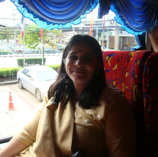 Arti Mathur Photo 15