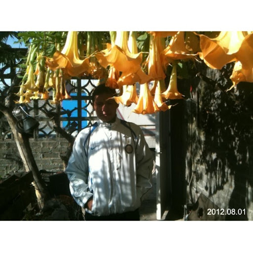 Enrique Mora Photo 16