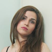Zahra Tehrani Photo 3