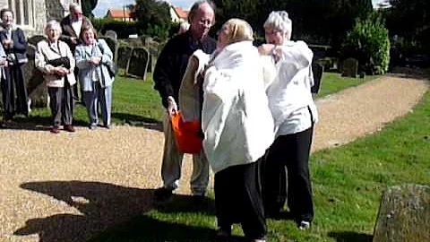 Jane Atkins Photo 30