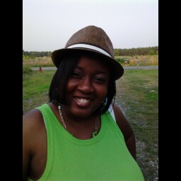 Tracy Holloman Photo 9