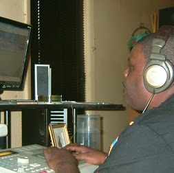 Darryl Hinton Photo 10