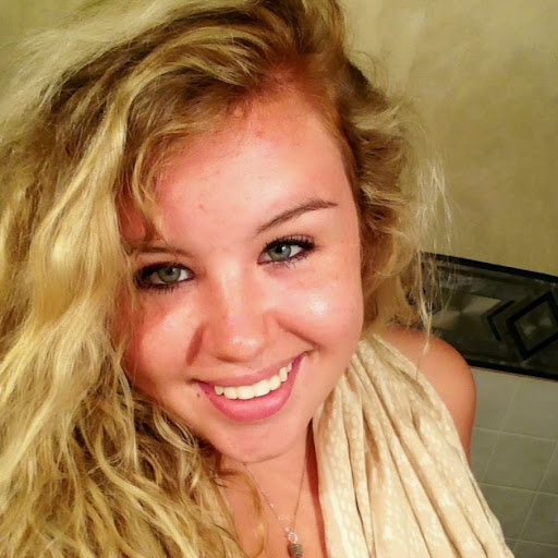 Jessica Loomis Photo 12