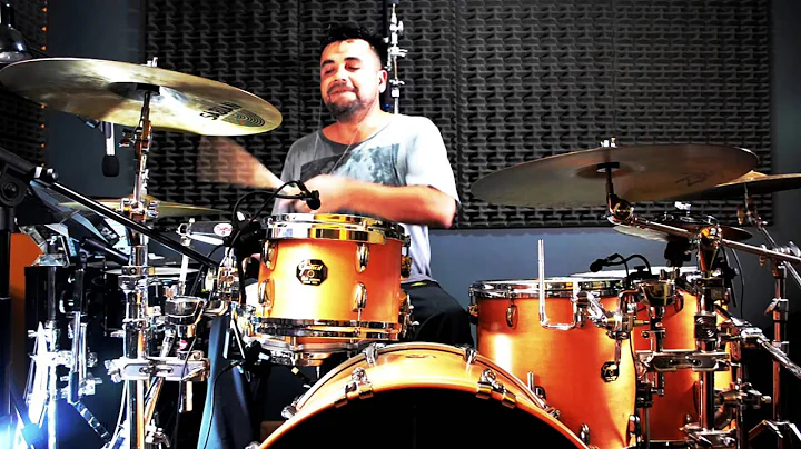Max Ortiz Photo 35