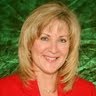 Julie Nolan Photo 15