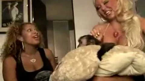 Tiffany Holliday Photo 19