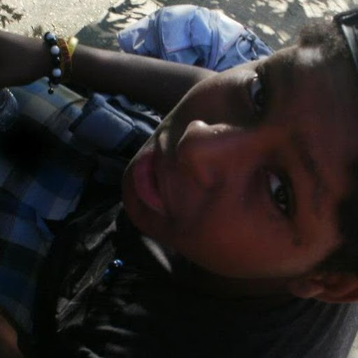 Quincy Lewis Photo 15