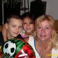 Deborah Knowles Photo 8