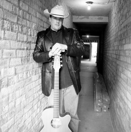 Billy Benson Photo 10