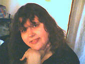 Carla Jones Photo 25